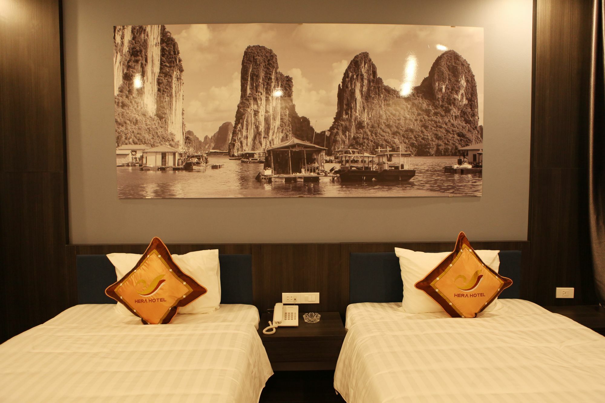 Hera Ha Long Hotel Экстерьер фото